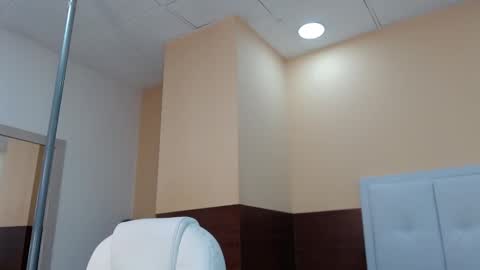 Eliza online show from 01.07.26