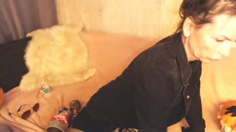 Snapshot of elizabe_th chatting on 09.14.25 Elizabethangel online show from 09.14.25