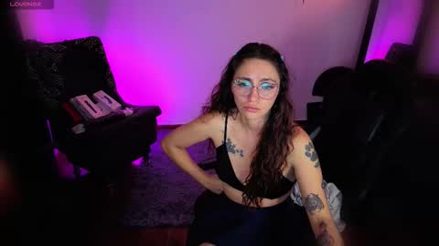elizabeht_911 online show from 09.15.25
