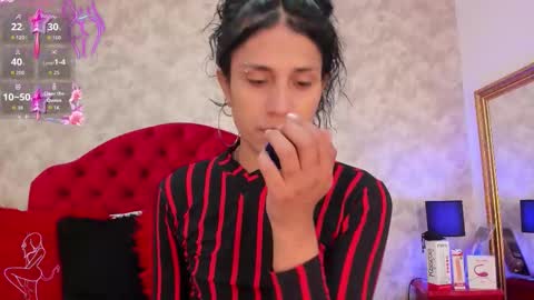 Elizabet Taylor online show from 11.14.25