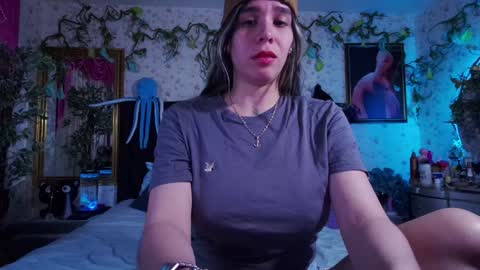 Elizabeth online show from 01.16.25