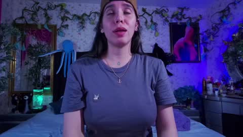 Elizabeth online show from 01.16.25