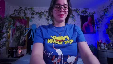Elizabeth online show from 01.20.25