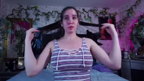 Elizabeth online show from 01.21.25