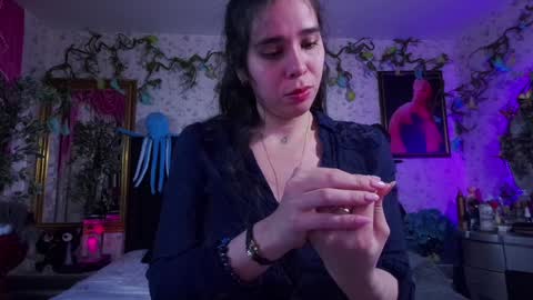 Elizabeth online show from 01.23.25