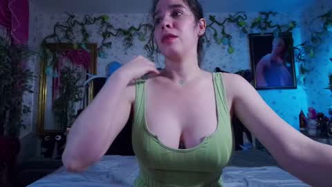 Elizabeth online show from 02.11.25