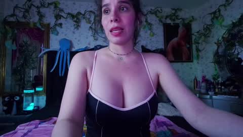 Elizabeth online show from 02.18.25