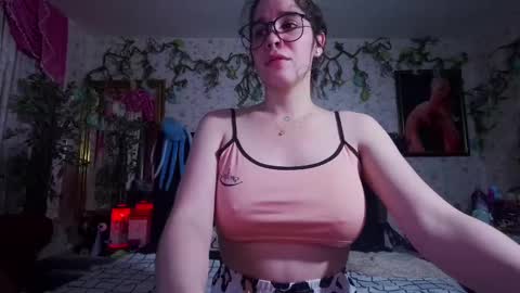 Elizabeth online show from 09.20.25