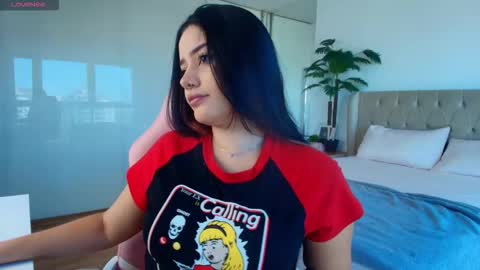 Elezabeth online show from 03.25.26