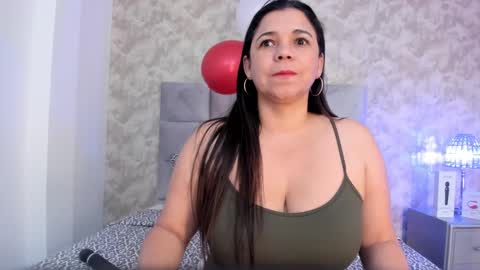 Elizabeth online show from 02.18.25