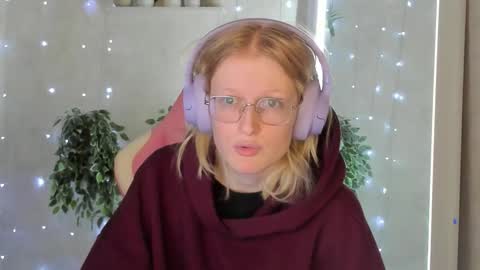 Elizabeth online show from 11.24.25