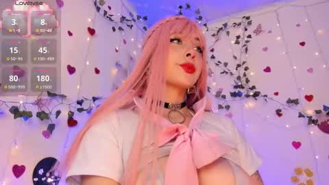    Independent Model online show from 10.10.25