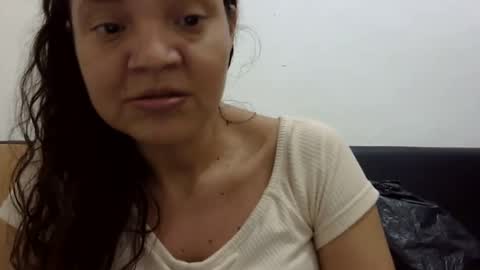 Elizabeth Martinez  online show from 03.02.25
