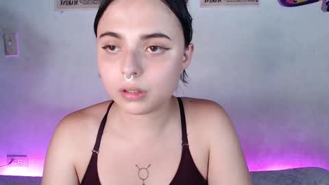 Elizabeth Taylor online show from 01.30.25
