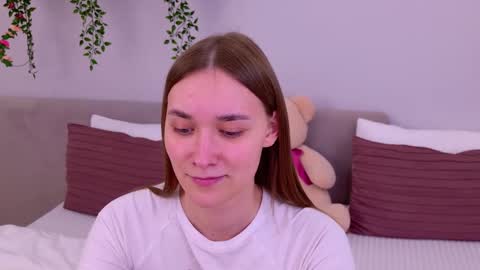 Elizabeth online show from 03.05.25