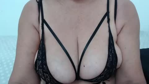 ElizabethMiler online show from 07.28.26