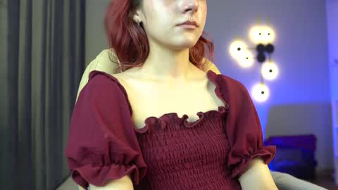 Snapshot of elizabethmilller_ chatting on 10.03.25 Elizabet online show from 10.03.25