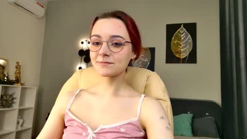 Elizabet online show from 11.21.25