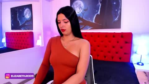 Snapshot of elizabethrodriiguez chatting on 02.01.25 Elizabeth Rodrguez online show from 02.01.25