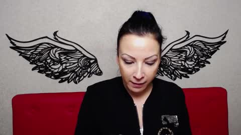 ElizabethSho online show from 12.06.24