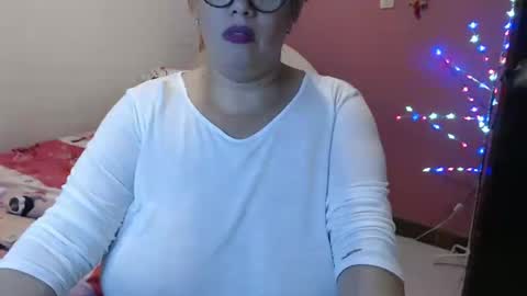 Elizabeth online show from 12.16.24