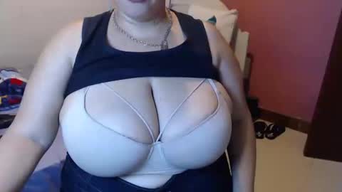 Elizabeth online show from 01.11.25