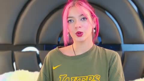 Snapshot of elizabetthkitty chatting on 02.10.25 Elizabet online show from 02.10.25