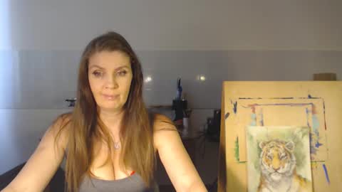 Snapshot of elizzo chatting on 02.12.25 Eliekind online show from 02.12.25