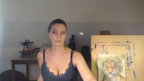 Snapshot of elizzo chatting on 02.26.25 Eliekind online show from 02.26.25