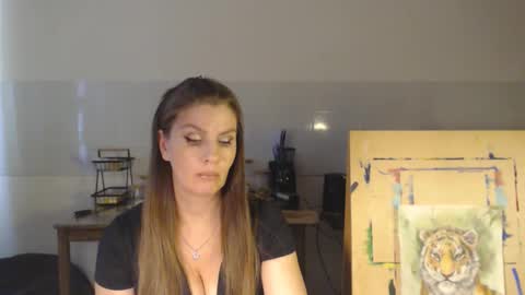 Snapshot of elizzo chatting on 03.04.25 Eliekind online show from 03.04.25