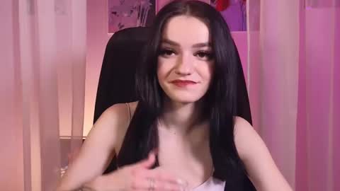 elizzza_ online show from 01.31.25