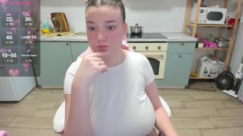 Lina online show from 03.05.26