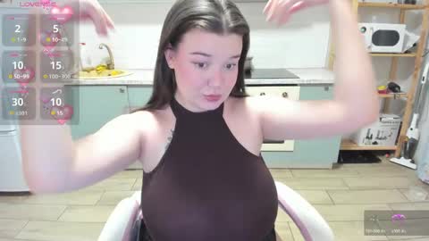 Lina online show from 04.22.26