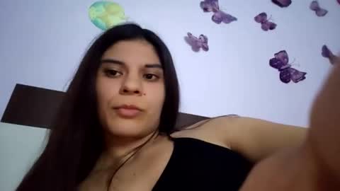 ella521985 online show from 04.23.26