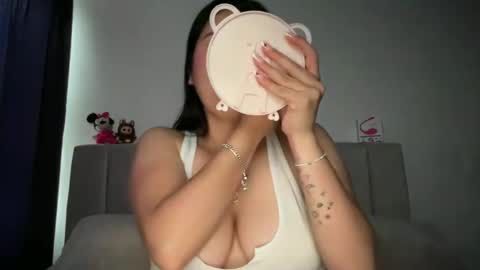 Ella  online show from 06.18.26