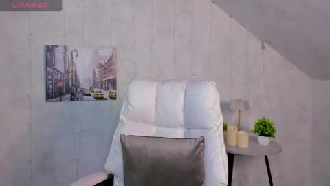 Ella online show from 11.29.25