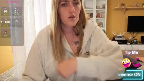 Ella  Max online show from 09.27.25