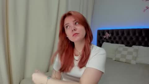 Ella Mayers online show from 09.21.25