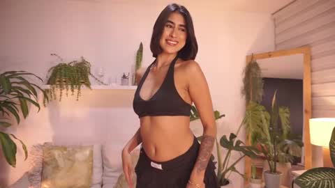 ELLA OWEN online show from 03.24.26