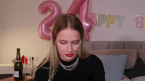 Ella online show from 03.01.25