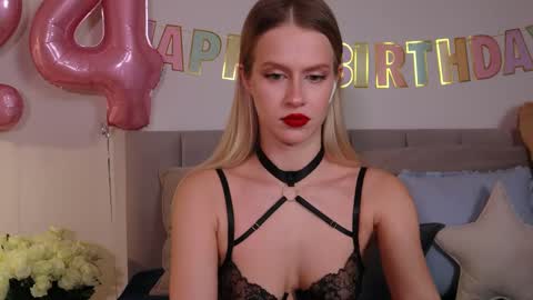 Ella online show from 03.02.25