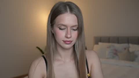 Ella online show from 06.13.26