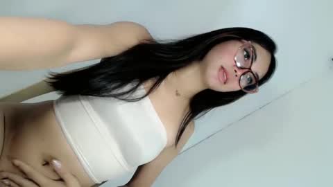 ella_walkerxxx online show from 05.13.26