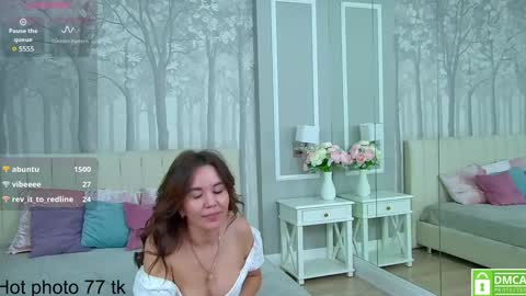 Ella online show from 12.14.24