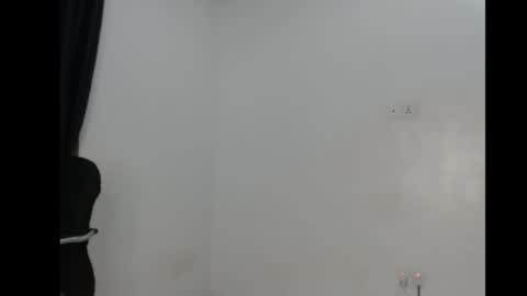 ella online show from 11.13.25