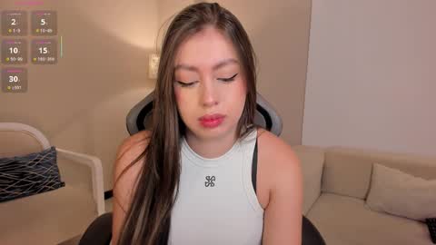 EllaClark online show from 09.23.25