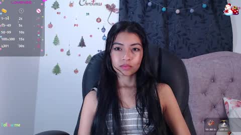 Snapshot of ellajonz chatting on 12.15.24 Ella Amoneth online show from 12.15.24