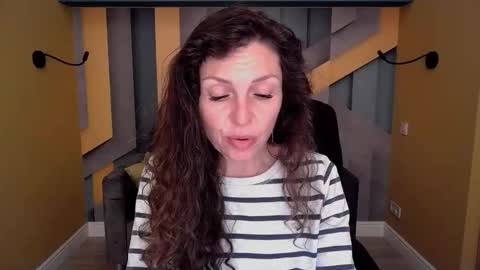 EllaLongs online show from 04.11.26