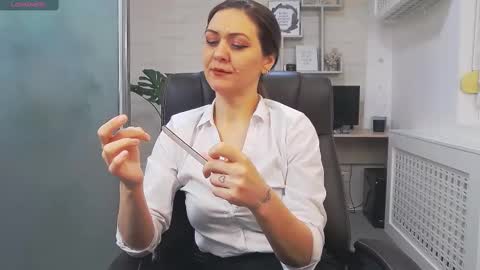 Snapshot of ellamilf chatting on 02.19.25 online show from 02.19.25