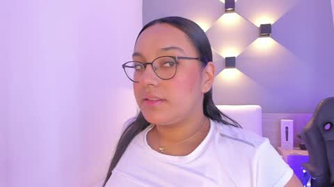 Ella online show from 12.14.24